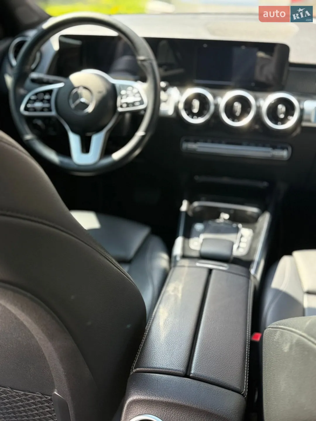 2020 Mercedes-Benz GLB - мініатюра 14