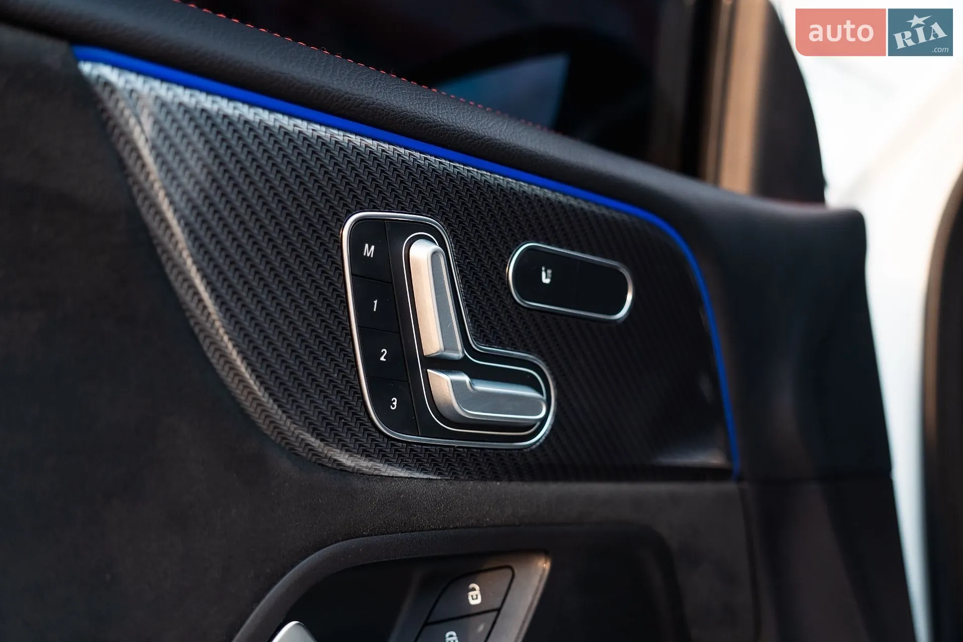 2021 Mercedes-Benz GLB - мініатюра 20