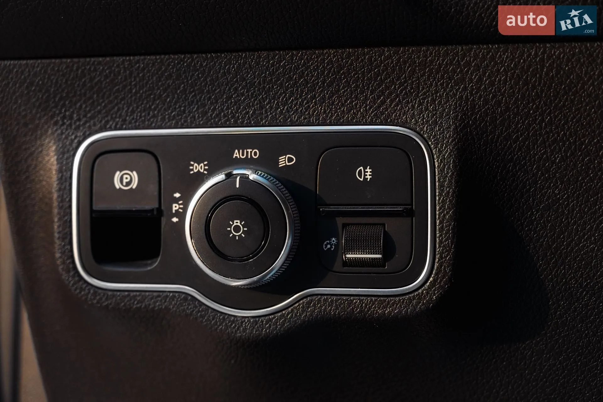 2021 Mercedes-Benz GLB - мініатюра 25