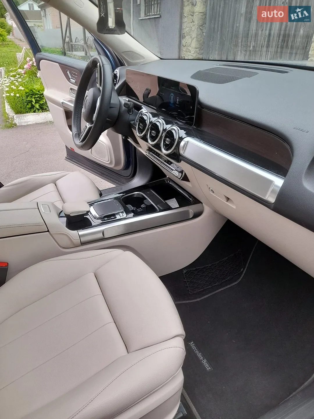 2020 Mercedes-Benz GLB - мініатюра 25
