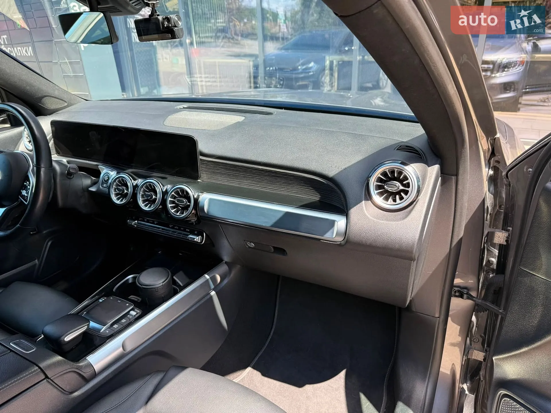 2022 Mercedes-Benz GLB - мініатюра 9