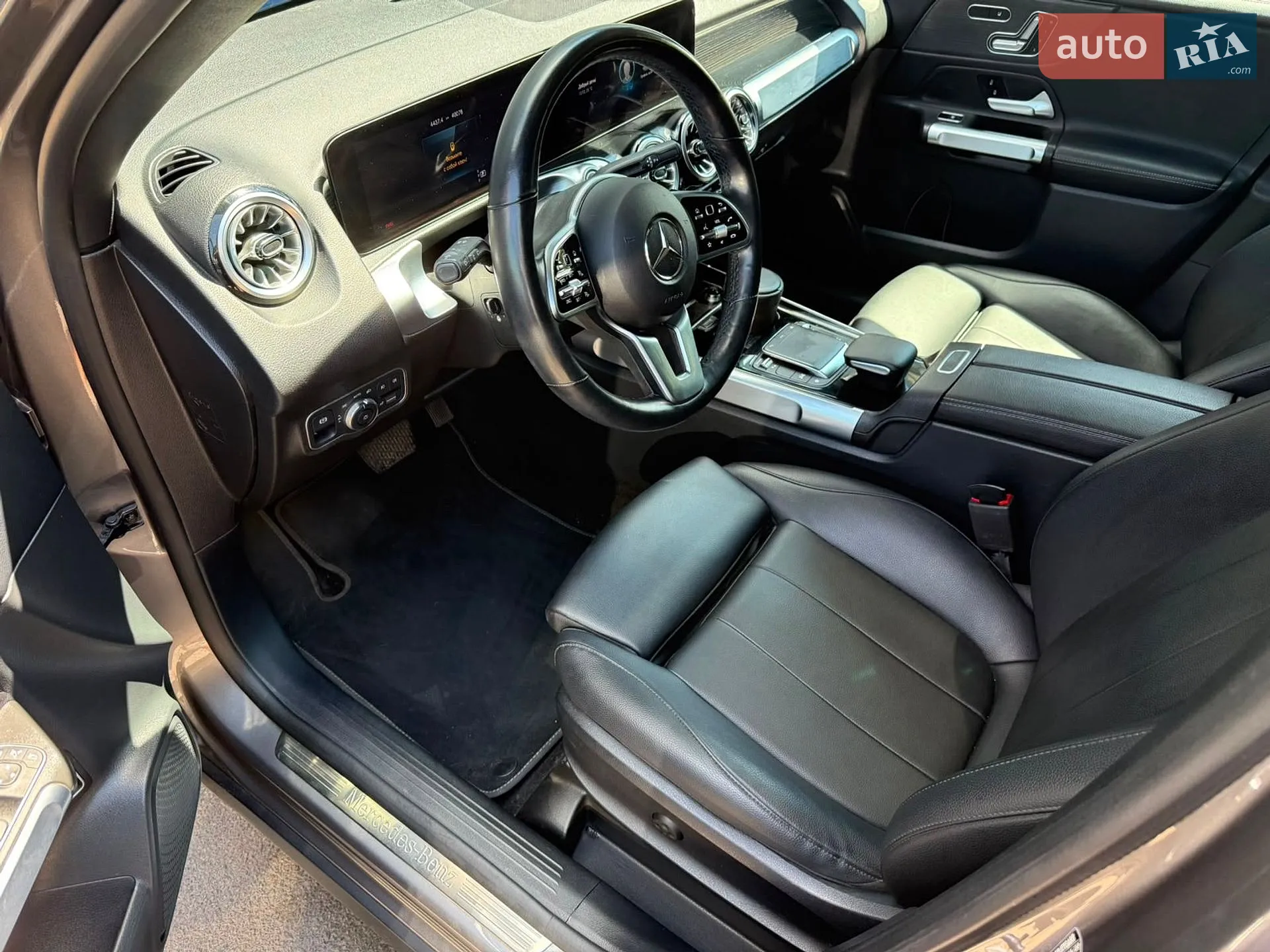 2022 Mercedes-Benz GLB - мініатюра 19