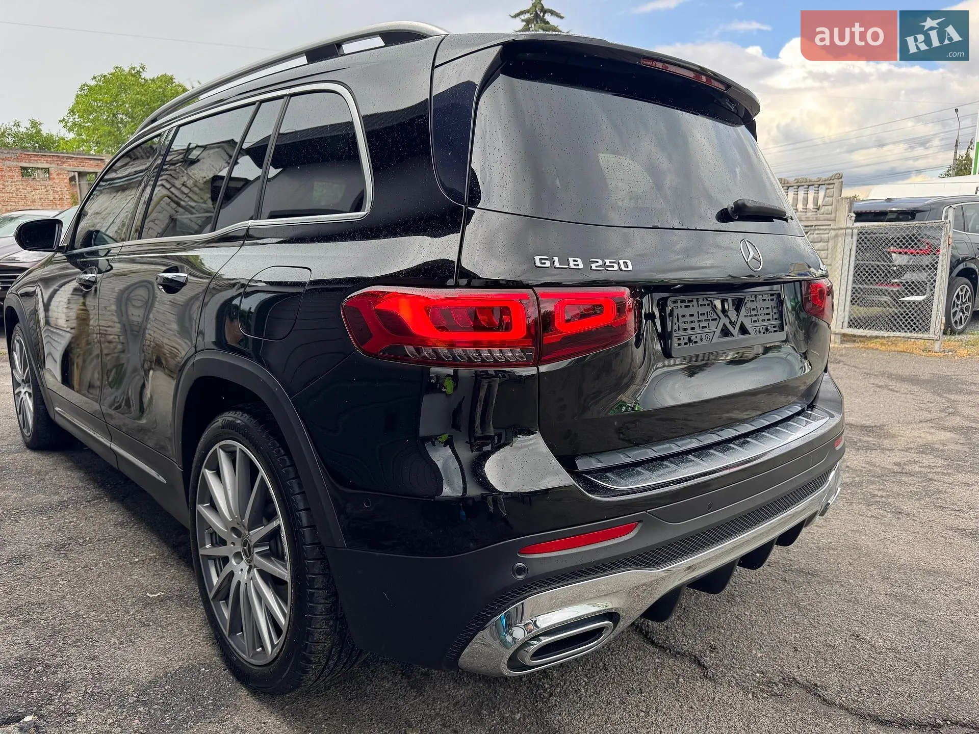2021 Mercedes-Benz GLB - мініатюра 10