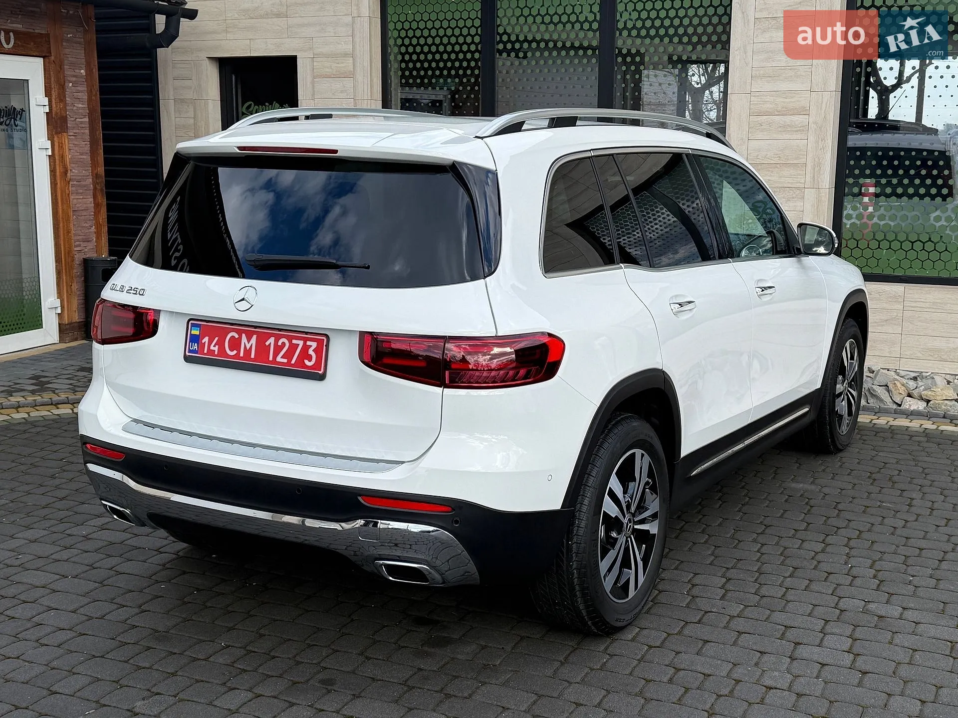 2024 Mercedes-Benz GLB - мініатюра 8