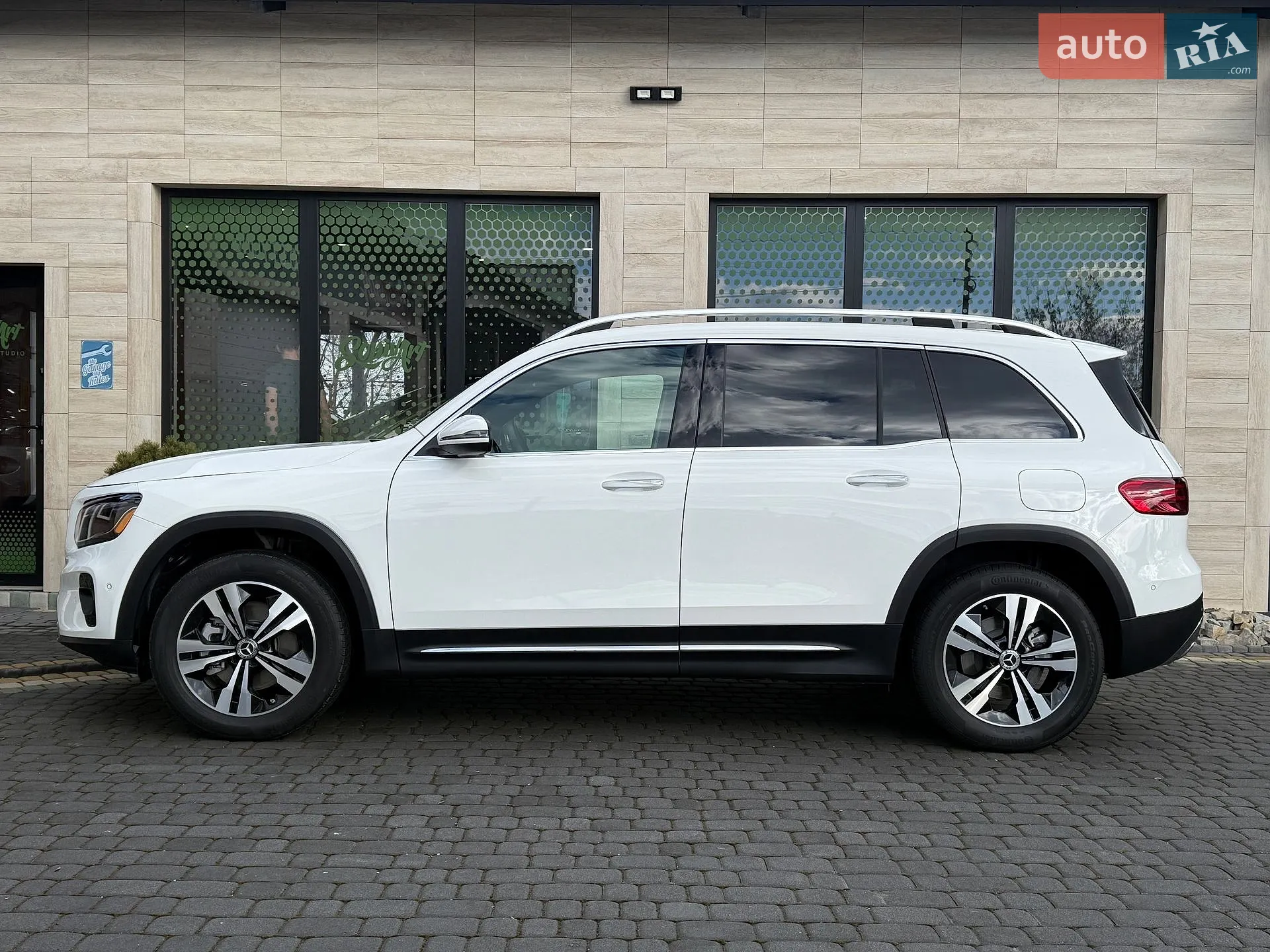2024 Mercedes-Benz GLB - мініатюра 10