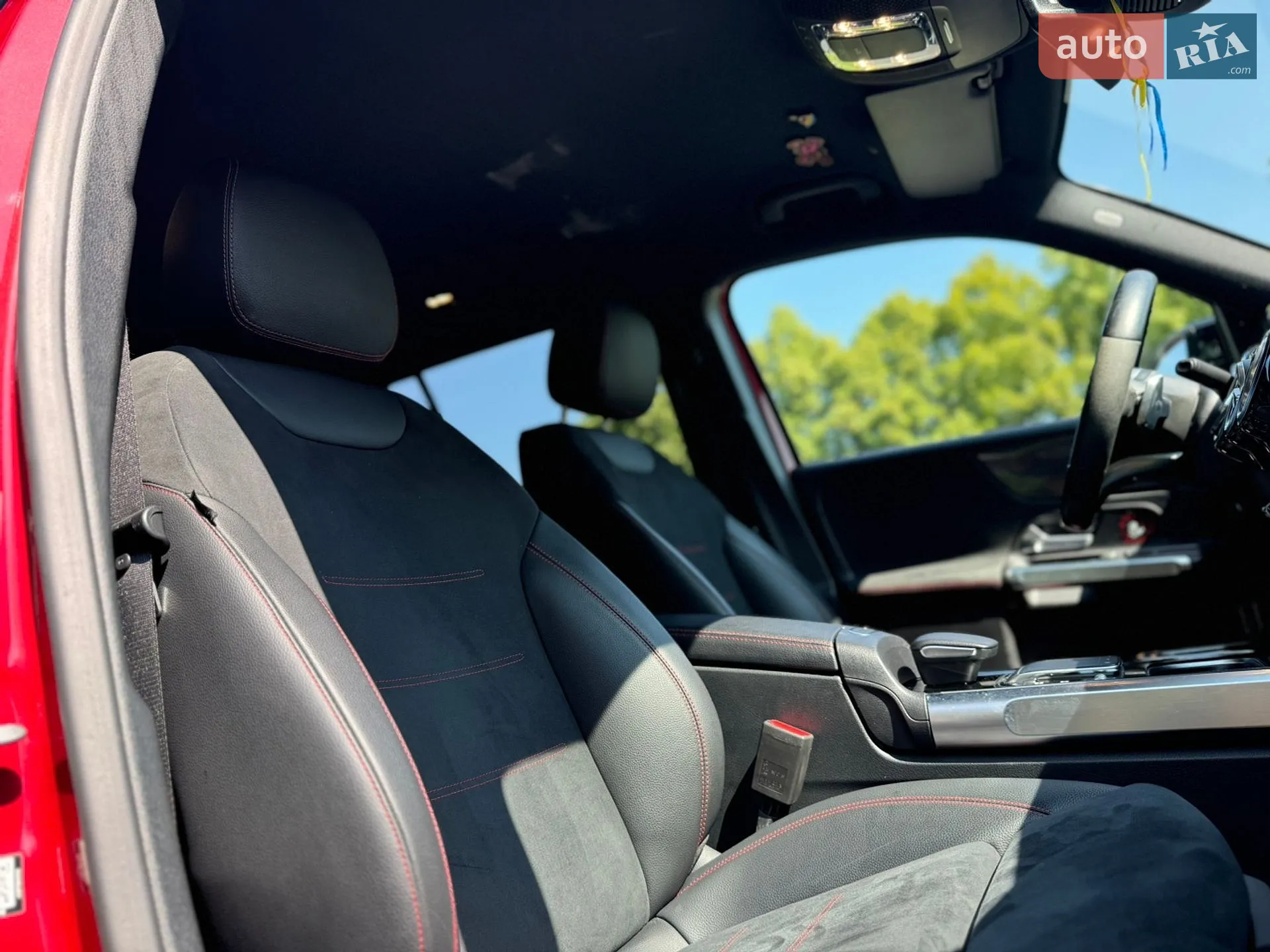 2020 Mercedes-Benz GLB - мініатюра 13