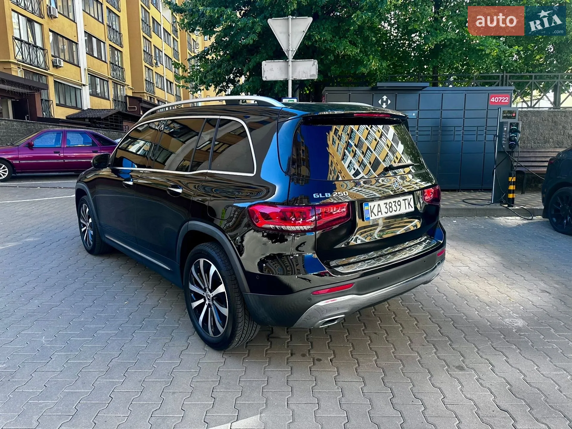 2021 Mercedes-Benz GLB - мініатюра 6