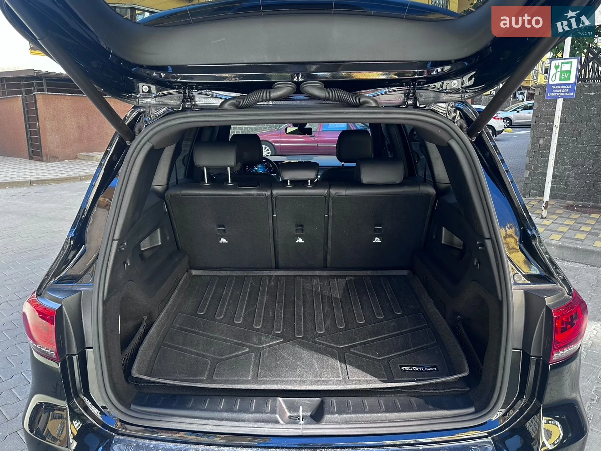 2021 Mercedes-Benz GLB - мініатюра 23