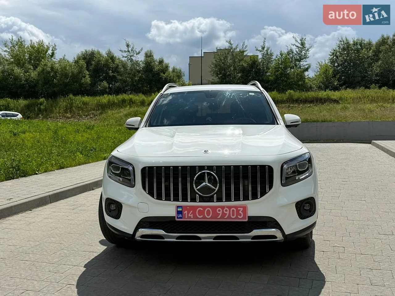 2022 Tesla Model Y - мініатюра 17