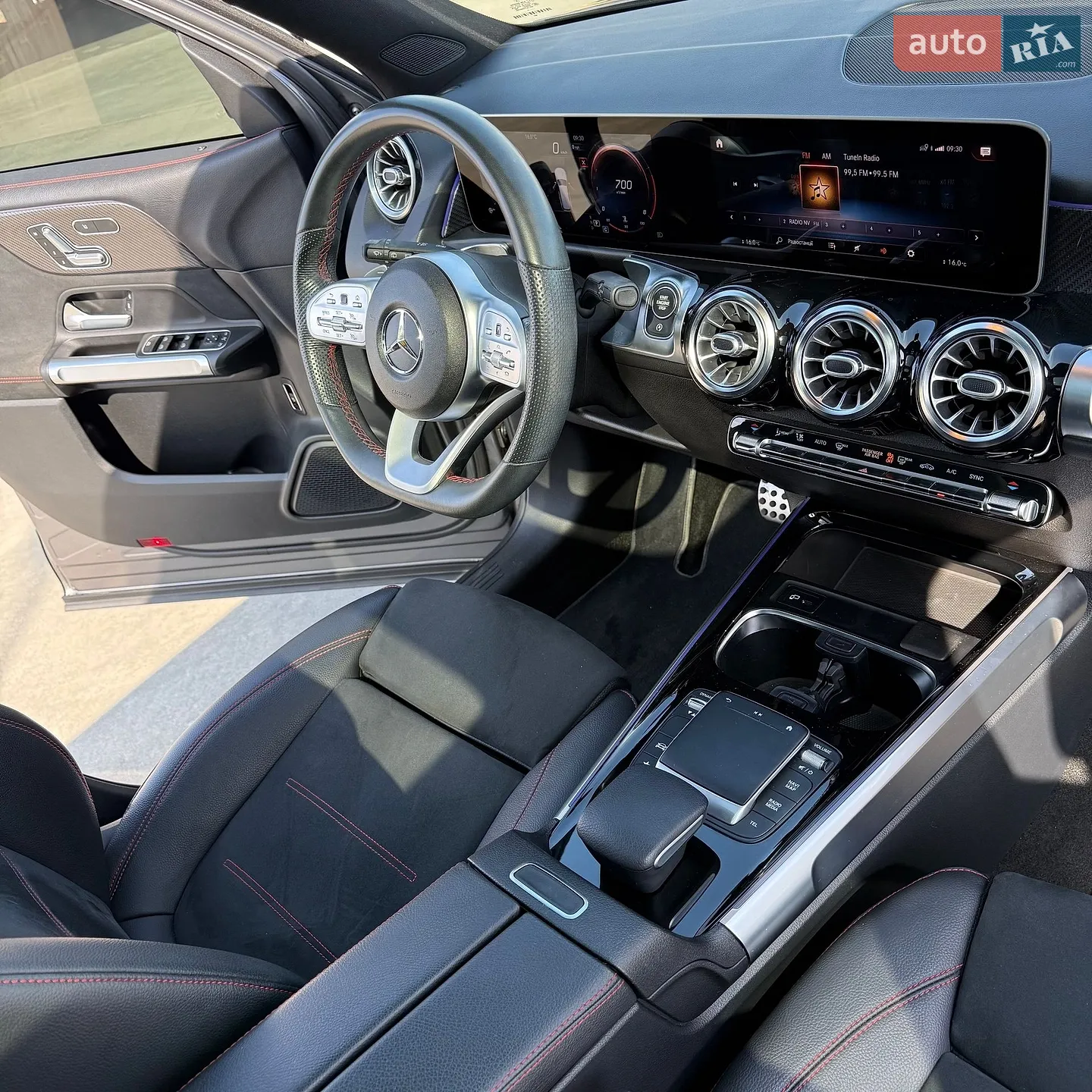 2021 Mercedes-Benz GLB - мініатюра 16