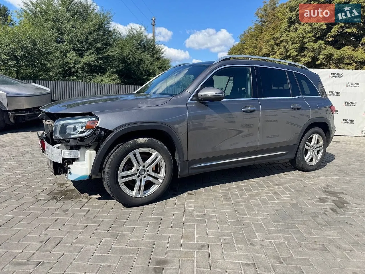 2019 Mercedes-Benz GLB - мініатюра 2