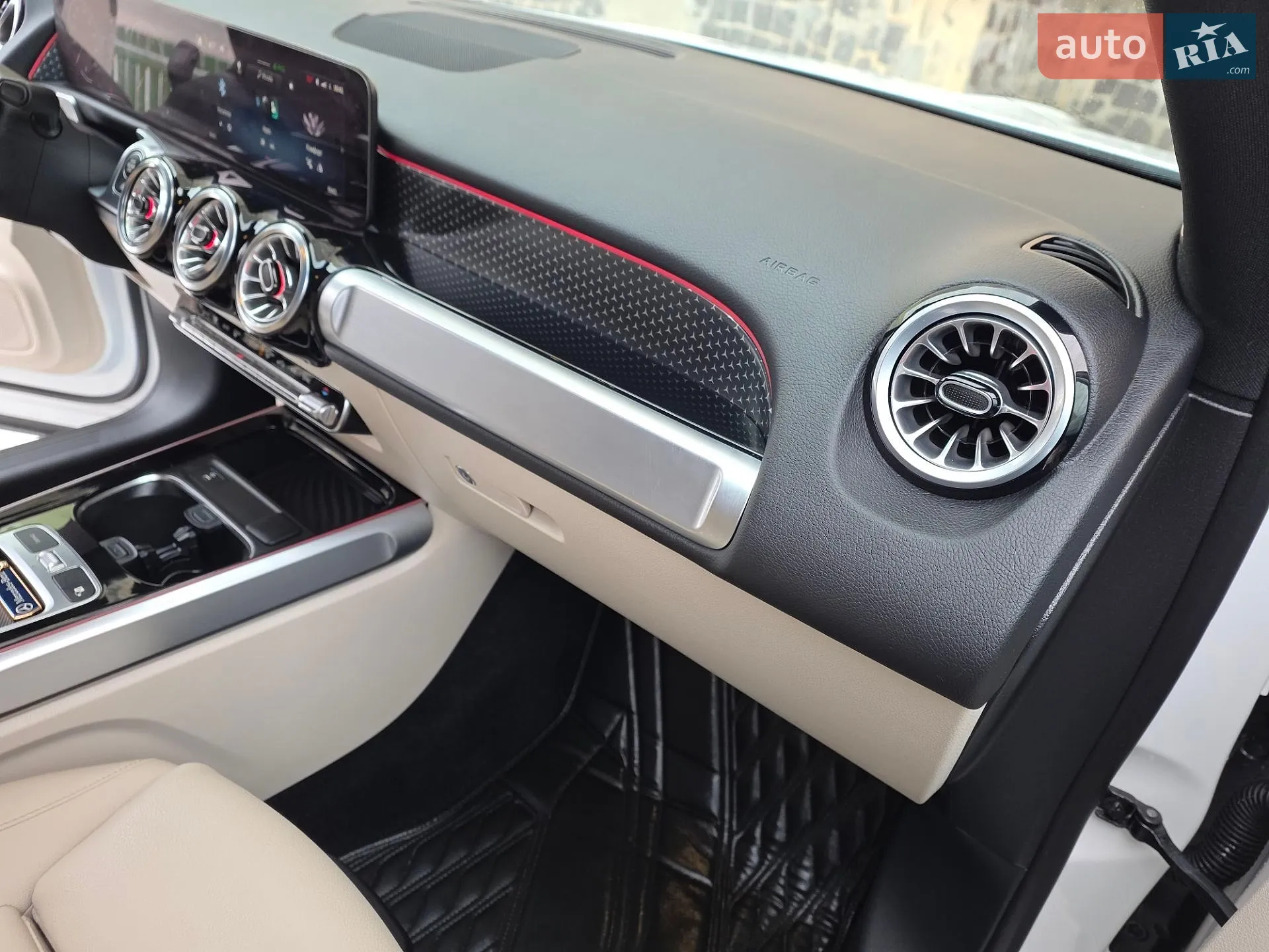 2024 Mercedes-Benz GLB - мініатюра 14
