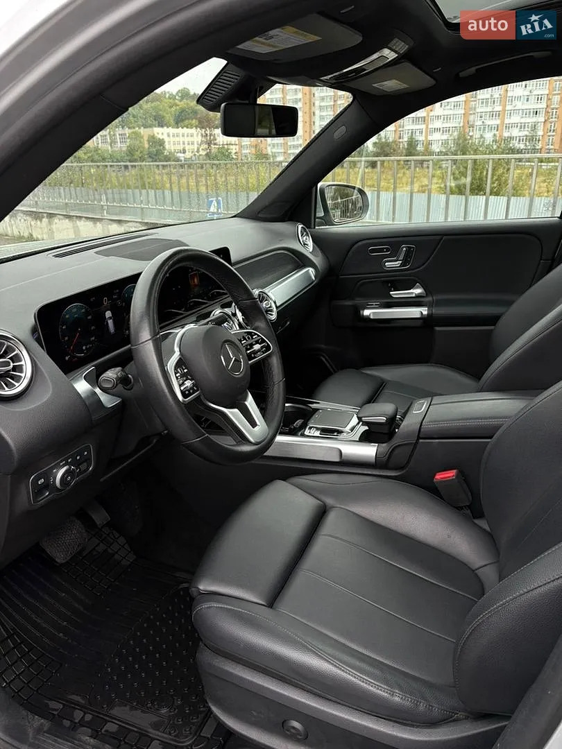 2020 Mercedes-Benz GLB - мініатюра 31