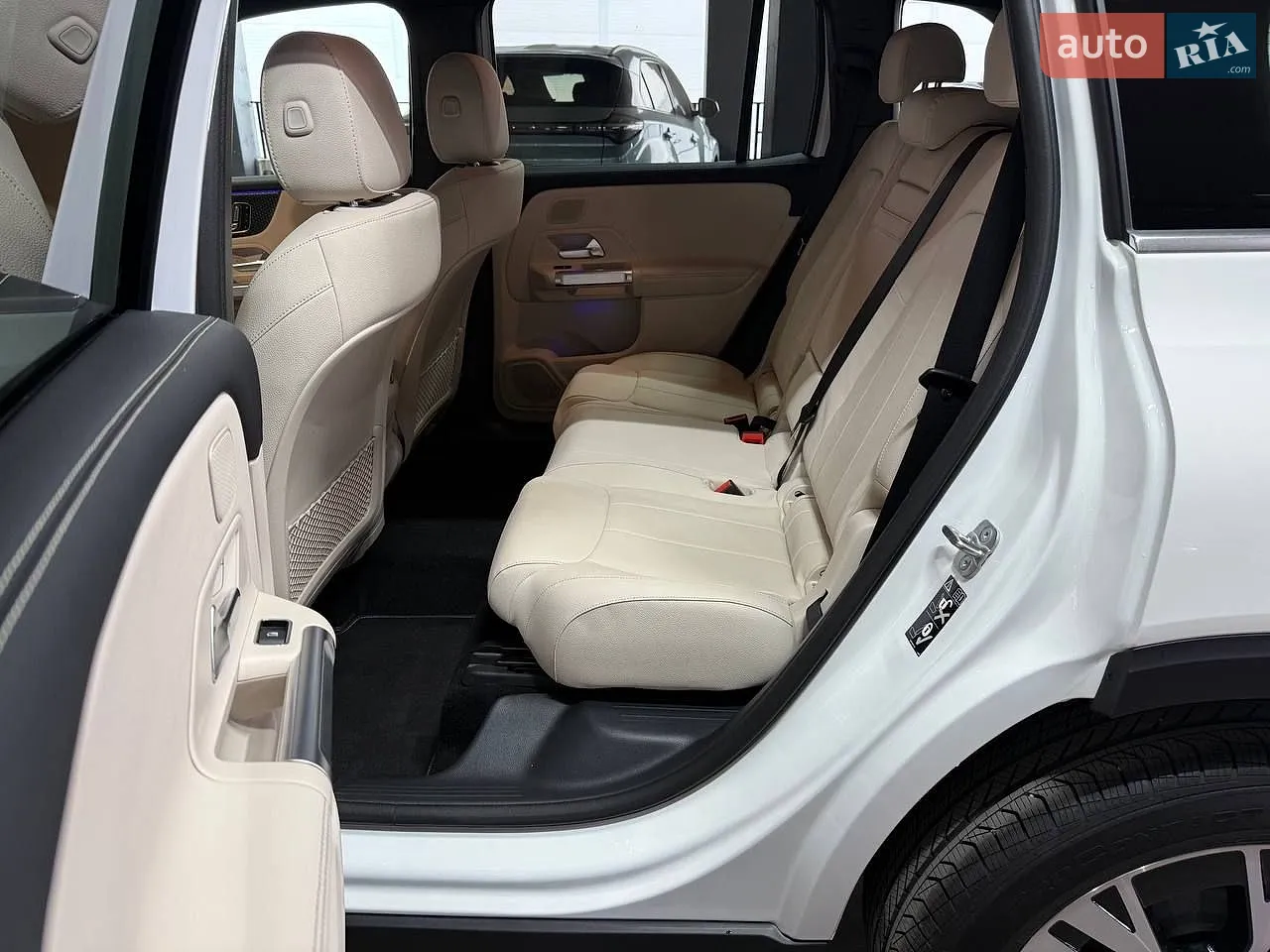 2024 Mercedes-Benz GLB - мініатюра 14
