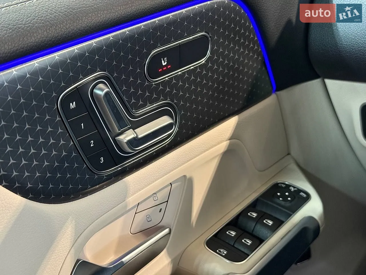 2024 Mercedes-Benz GLB - мініатюра 32