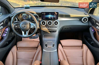 Внедорожник / Кроссовер Mercedes-Benz GLC-Class Coupe 2022 в 