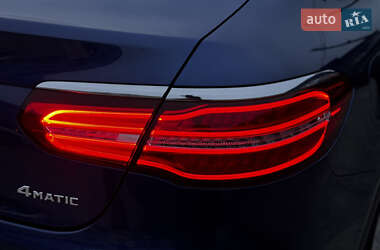 Позашляховик / Кросовер Mercedes-Benz GLC-Class Coupe 2017 в 