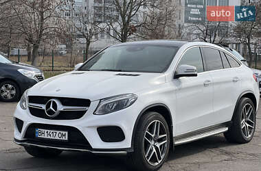 Внедорожник / Кроссовер Mercedes-Benz GLC-Class Coupe 2016 в 