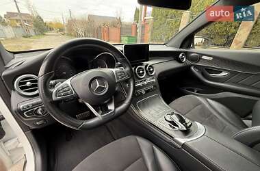 Внедорожник / Кроссовер Mercedes-Benz GLC-Class Coupe 2017 в 