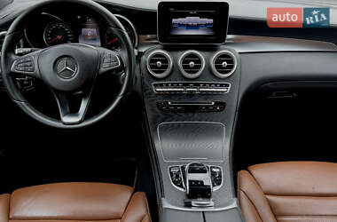 Внедорожник / Кроссовер Mercedes-Benz GLC-Class Coupe 2017 в 