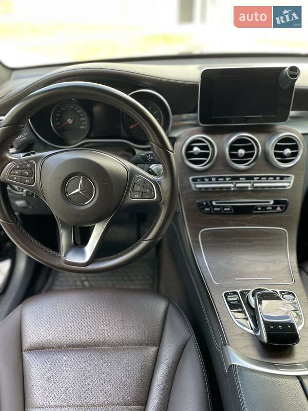 Внедорожник / Кроссовер Mercedes-Benz GLC-Class Coupe 2018 в Львове
