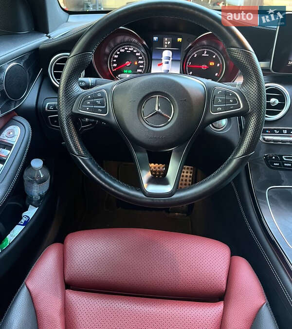 Позашляховик / Кросовер Mercedes-Benz GLC-Class Coupe 2018 в Дніпрі фото 13 Позашляховик / Кросовер Mercedes-Benz GLC-Class Coupe 2018 в Дніпрі