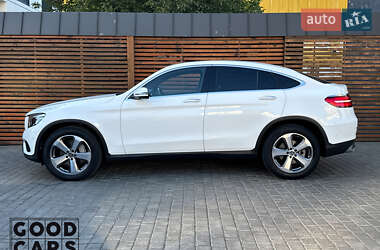 Внедорожник / Кроссовер Mercedes-Benz GLC-Class Coupe 2017 в 