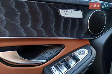 Внедорожник / Кроссовер Mercedes-Benz GLC-Class Coupe 2020 в 