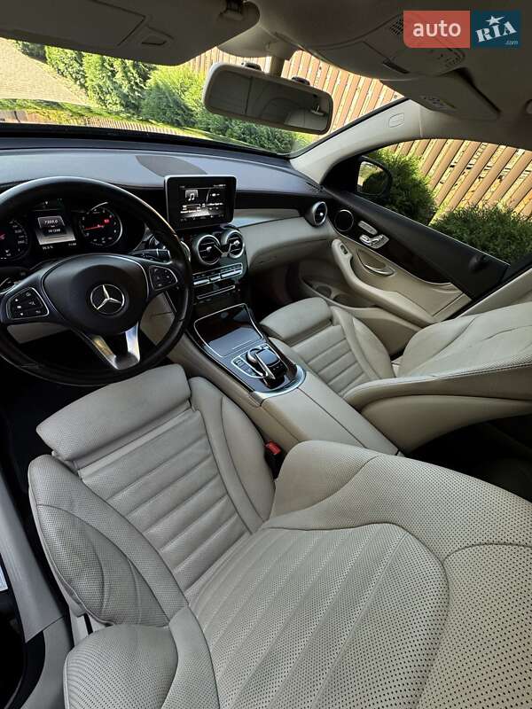 Внедорожник / Кроссовер Mercedes-Benz GLC-Class Coupe 2017 в Львове