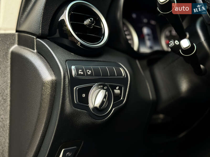 Внедорожник / Кроссовер Mercedes-Benz GLC-Class Coupe 2018 в Ровно фото 50 Внедорожник / Кроссовер Mercedes-Benz GLC-Class Coupe 2018 в Ровно