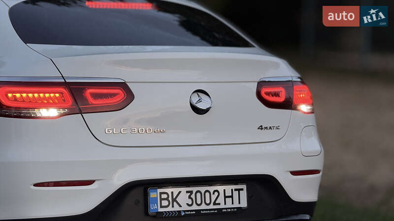 Позашляховик / Кросовер Mercedes-Benz GLC-Class Coupe 2020 в Млиніві