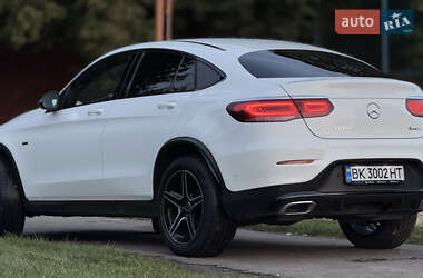 Внедорожник / Кроссовер Mercedes-Benz GLC-Class Coupe 2020 в 