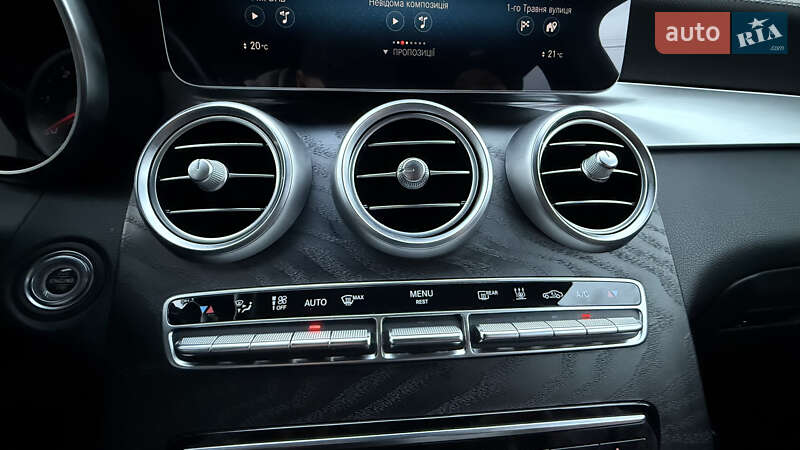 Позашляховик / Кросовер Mercedes-Benz GLC-Class Coupe 2020 в Млиніві