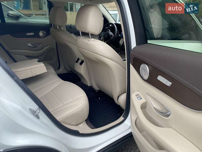 Внедорожник / Кроссовер Mercedes-Benz GLC-Class Coupe 2020 в Киеве