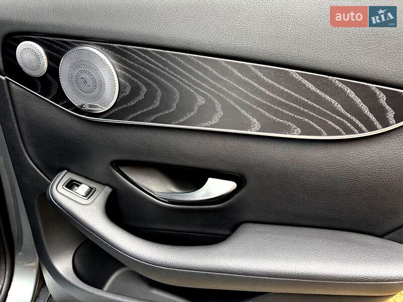 Позашляховик / Кросовер Mercedes-Benz GLC-Class Coupe 2017 в Хмельницькому фото 27 Позашляховик / Кросовер Mercedes-Benz GLC-Class Coupe 2017 в Хмельницькому