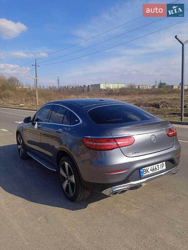 Внедорожник / Кроссовер Mercedes-Benz GLC-Class Coupe 2018 в Ровно