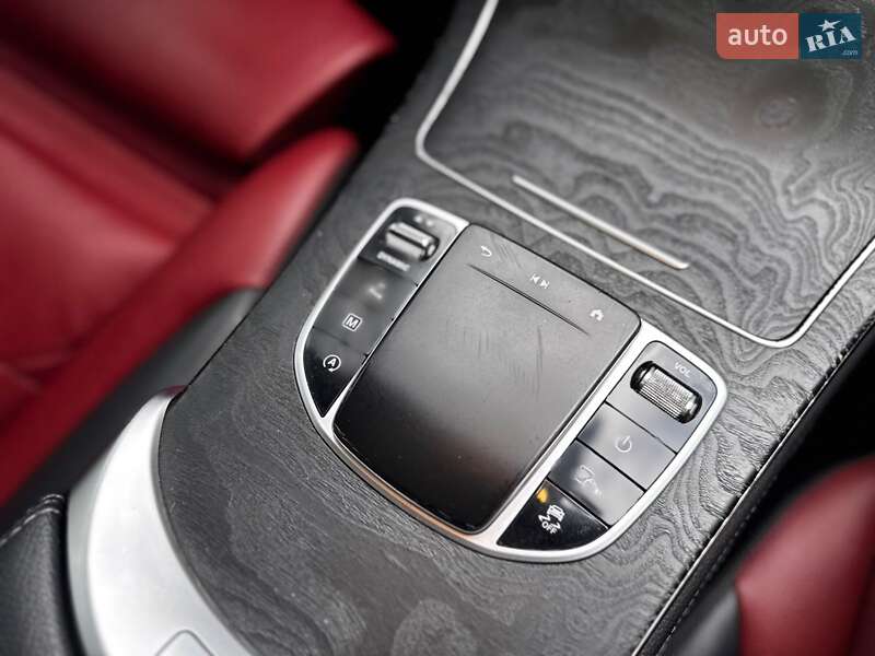 Внедорожник / Кроссовер Mercedes-Benz GLC-Class Coupe 2020 в Ивано-Франковске