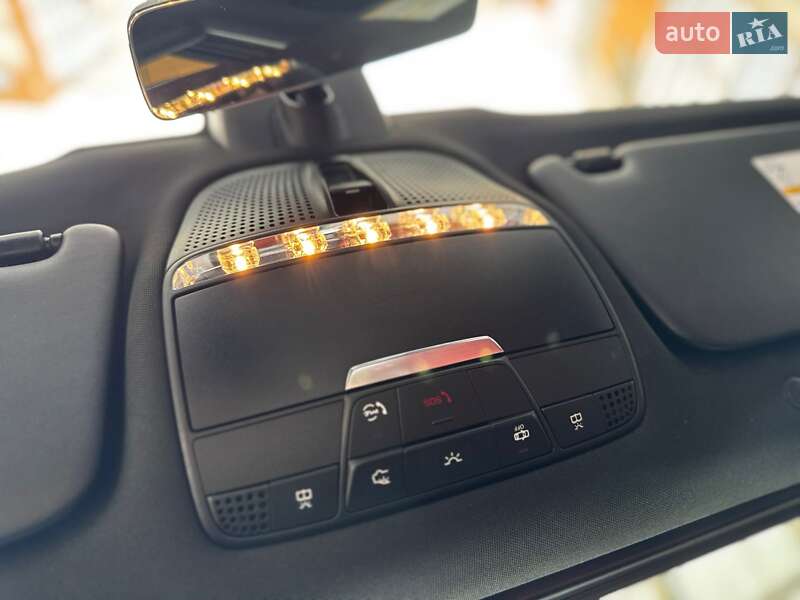 Внедорожник / Кроссовер Mercedes-Benz GLC-Class Coupe 2020 в Ивано-Франковске