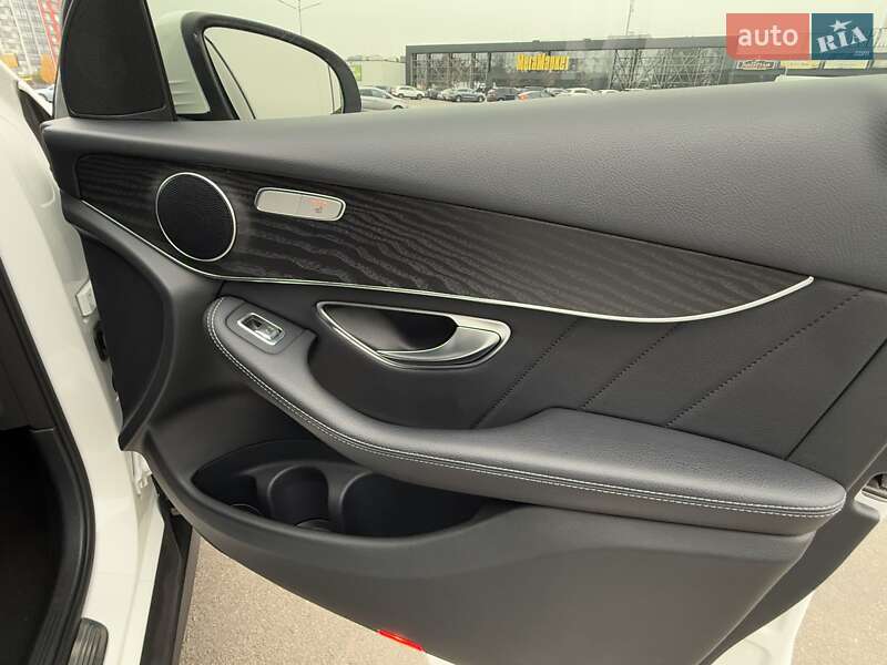 Позашляховик / Кросовер Mercedes-Benz GLC-Class Coupe 2017 в Києві