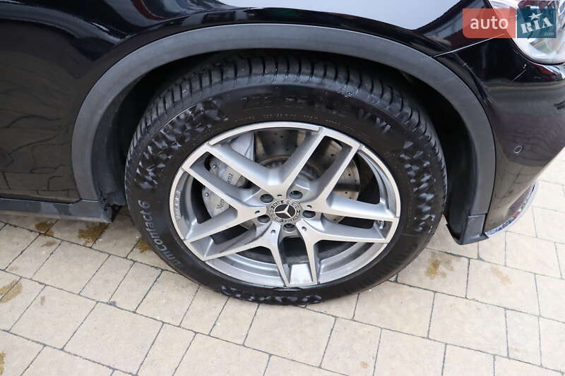 Внедорожник / Кроссовер Mercedes-Benz GLC-Class Coupe 2017 в Львове фото 4 Внедорожник / Кроссовер Mercedes-Benz GLC-Class Coupe 2017 в Львове