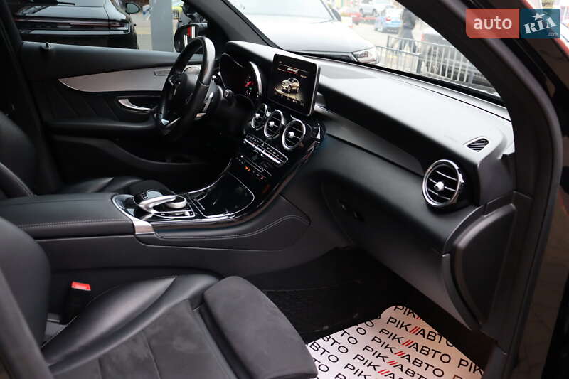 Внедорожник / Кроссовер Mercedes-Benz GLC-Class Coupe 2017 в Львове фото 49 Внедорожник / Кроссовер Mercedes-Benz GLC-Class Coupe 2017 в Львове