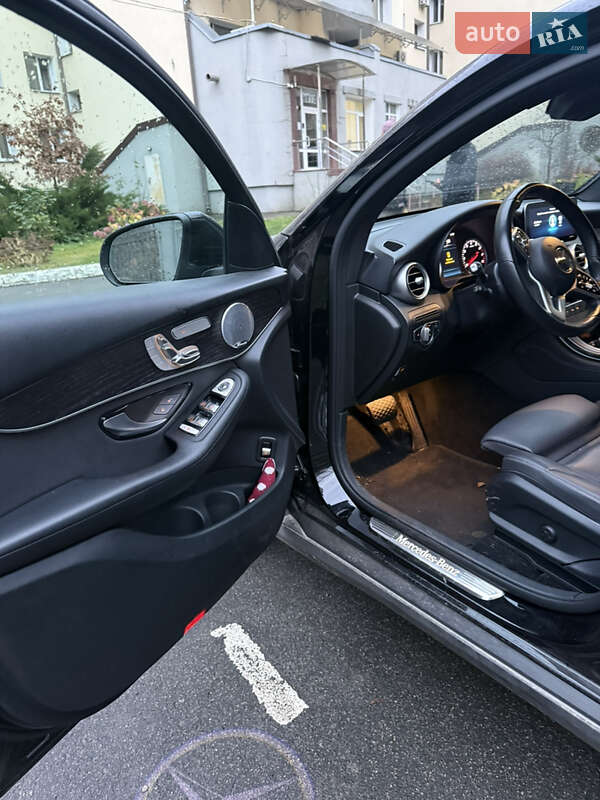 Внедорожник / Кроссовер Mercedes-Benz GLC-Class Coupe 2019 в Киеве фото 7 Внедорожник / Кроссовер Mercedes-Benz GLC-Class Coupe 2019 в Киеве