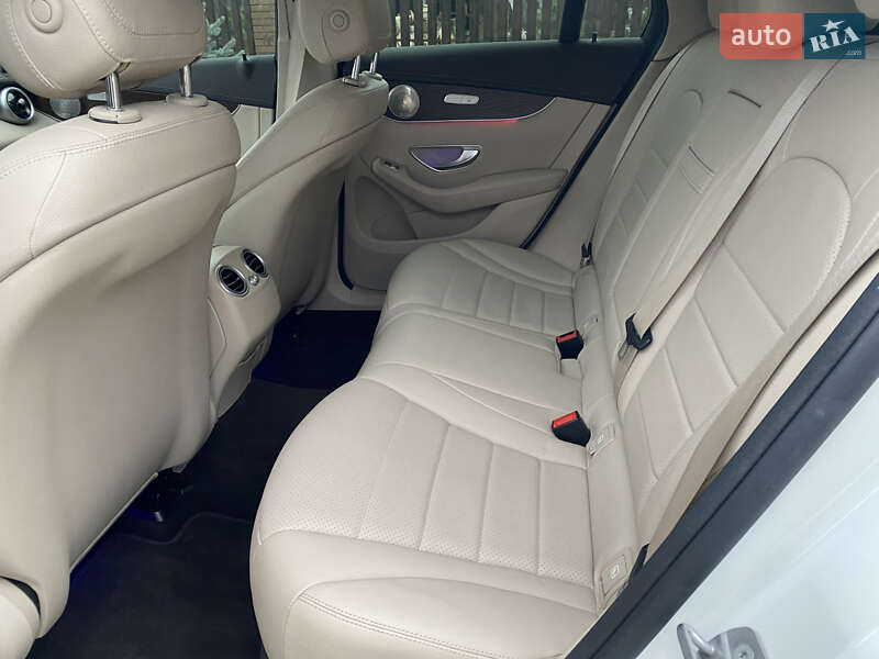 Внедорожник / Кроссовер Mercedes-Benz GLC-Class Coupe 2020 в Киеве