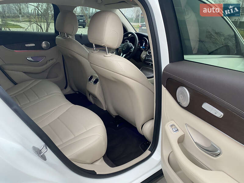 Внедорожник / Кроссовер Mercedes-Benz GLC-Class Coupe 2020 в Киеве