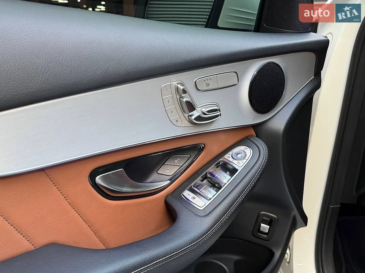 2020 Mercedes-Benz GLC - мініатюра 14
