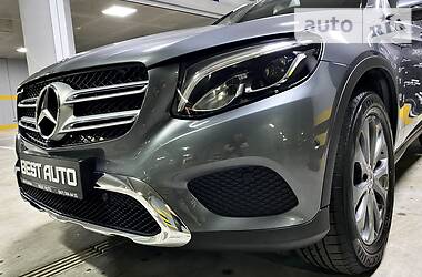 Внедорожник / Кроссовер Mercedes-Benz GLC-Class 2017 в 