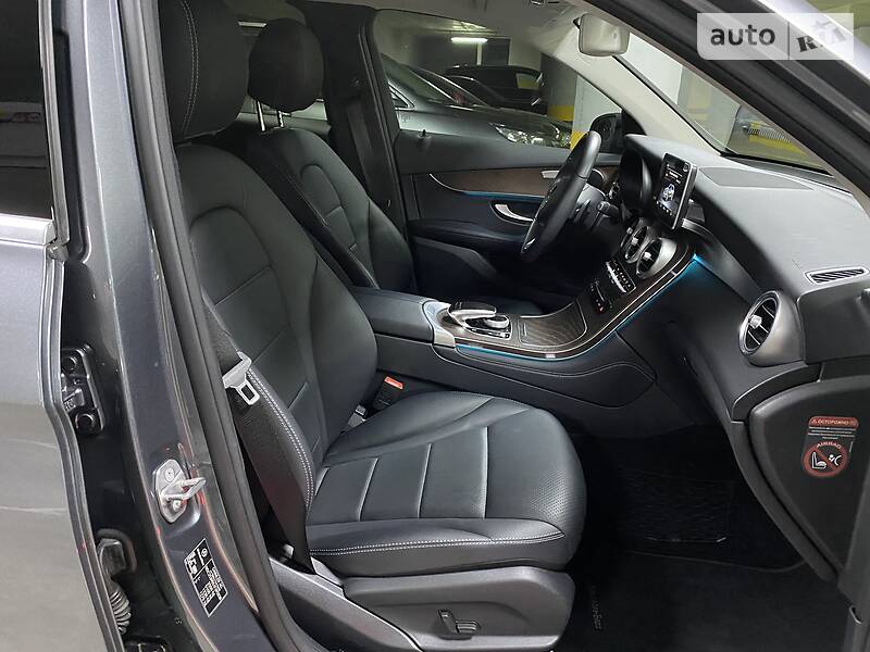 Позашляховик / Кросовер Mercedes-Benz GLC-Class 2017 в Києві