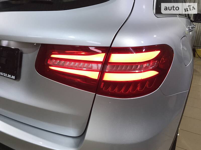 Позашляховик / Кросовер Mercedes-Benz GLC-Class 2016 в Києві