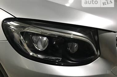 Внедорожник / Кроссовер Mercedes-Benz GLC-Class 2016 в 