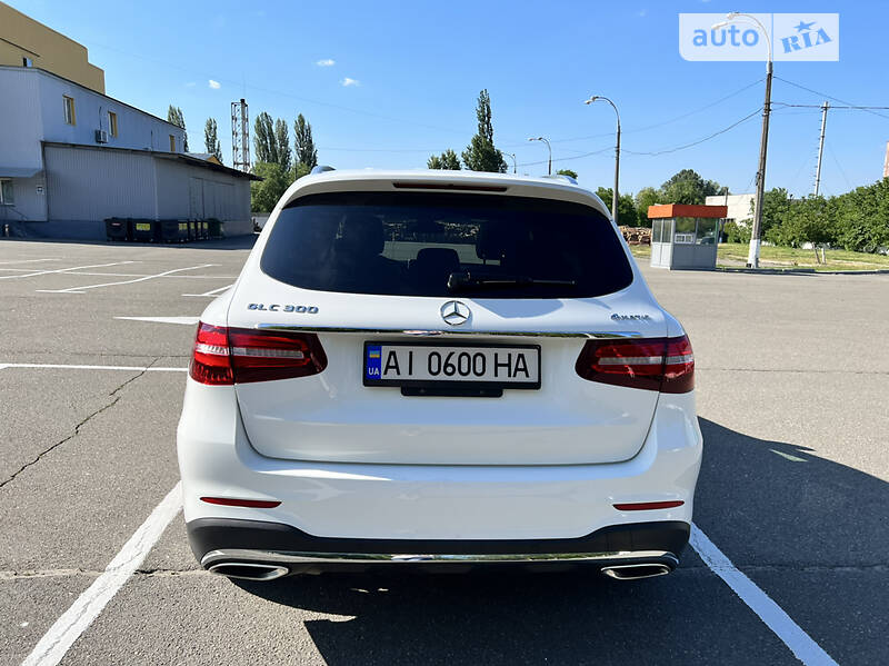 Внедорожник / Кроссовер Mercedes-Benz GLC-Class 2019 в Киеве